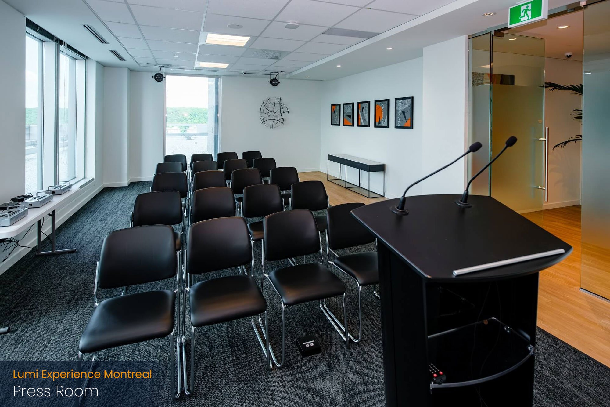 lumi-global-experience-montreal-press-room-1