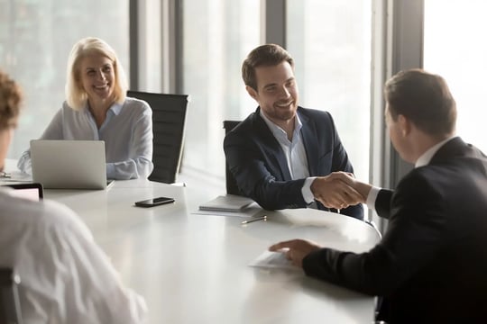 lumi-global-investor-relations-shaking-hands-office-hero