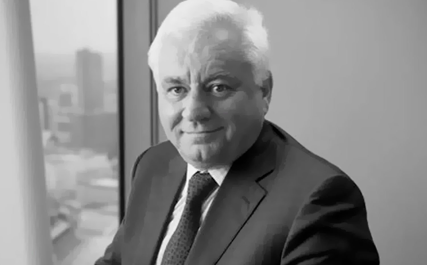 Lumi Appoints Sir Nigel Knowles as Non-Executive Director
